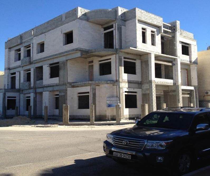 Villa structures